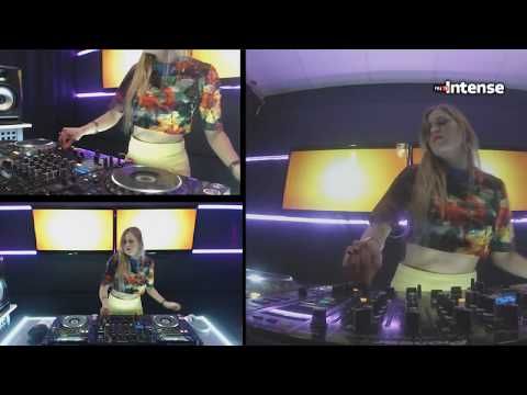 Anya Arfeeva - Live @ Radio Intense 16.12.2014