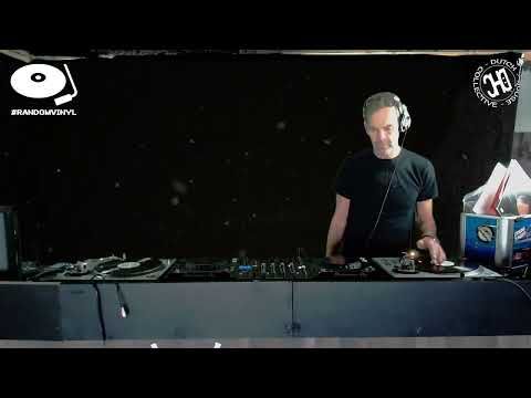 Random Vinyl Episode 140 251022 with ArnouX