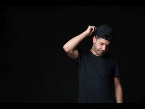 Detlef Live from #DJMagHQ ADE