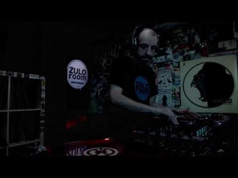 K-iser (Zulo Room)