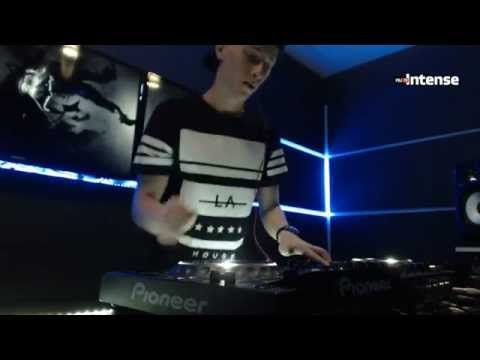 Bassplacement - Live @ Radio Intense 10.09.2015