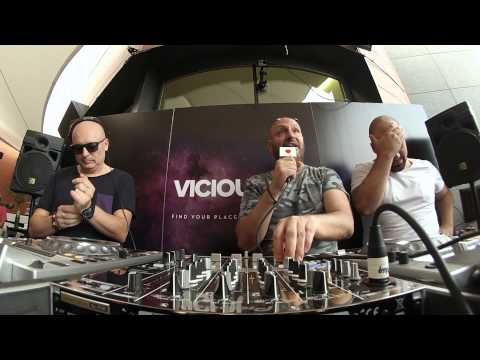 Stefano Noferini y Nacho Almagro - Vicious Live @ www.viciousmagazine.com
