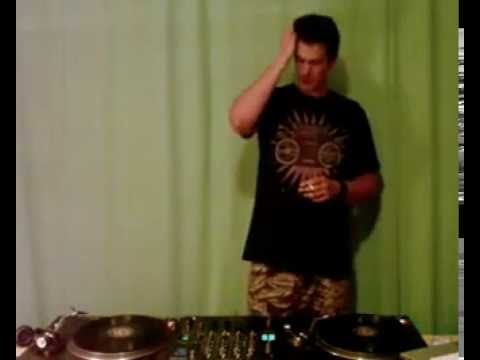 DFNDR - RTS.FM.140811