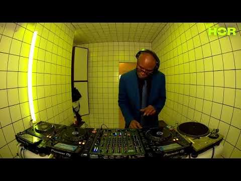 Amir Alexander | HÖR - Feb 10 / 2023