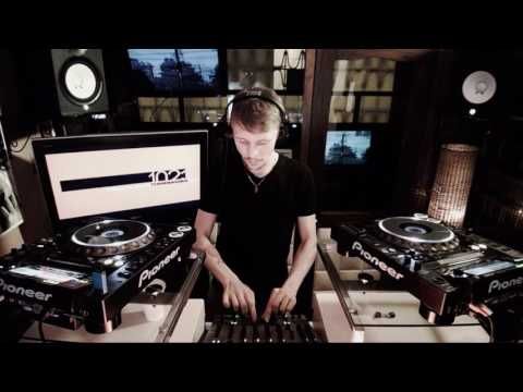 Christian Cooper en el MODULO-102