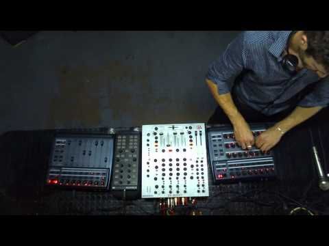 Alex Warp (Zulo Room)