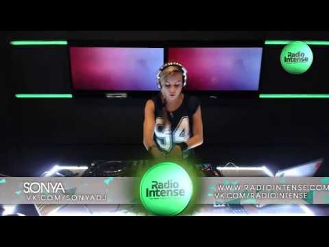 Live @ Radio Intense 08.08.2013 - Sonya (Playstation 008)