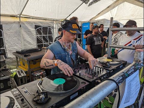 Nice & Groovy @ Trailerfest 12-08-2023  - 't Muurtje FT. Unit Recordshop