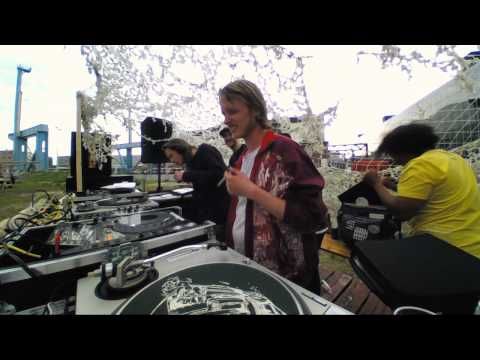 Koningsdag @ Royaal Bacchanaal, Roest, Amsterdam (26-04-2014)