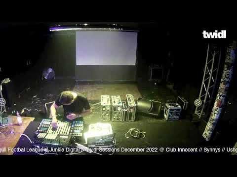 Twidl Sessions December 2022 - Club Inno Hengelo NL:  Junkie Digital