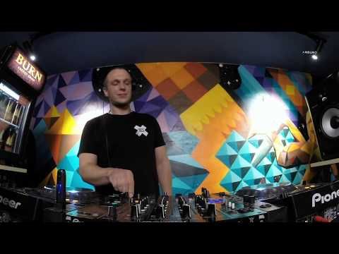 Skinner - Live @ Radio Intense 03.10.2018  //Techno