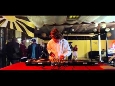 Darth Fader vs Predator - The Secret Spot S01 x 16 06/02/2014