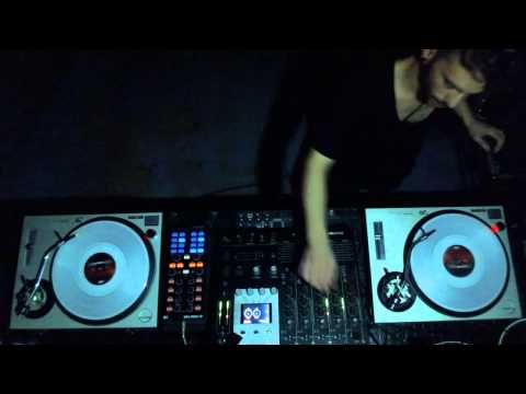 Adrian Rabadan (Zulo Room)