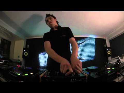 Thijs Schrooten @ Shourai Sessions x VierbijVier, Enschede (18-11-2015)