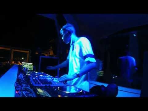 SHADELAB_ROOM [Summer Step 2k16] - dj 003 - Estmm in action Streamed on radiocompromessizero