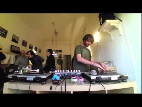 Leonid - The Secret Spot  S03 x 11
