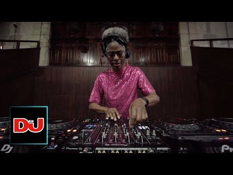 Paulette Live From The Albert Hall Manchester