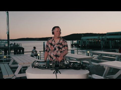 Alex Preston – ‘Hunching’ Mix Live from Sydney (DJ Mix - House)