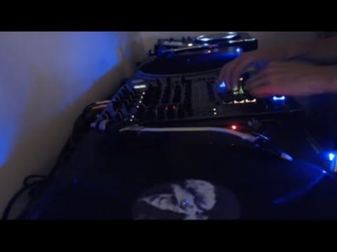 Live  Autumn Fun from the Tweak Vaults