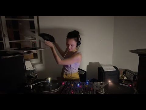 Nina Kraviz home listening :) №1