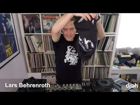 DSOH #682 - Lars Behrenroth LIVE in the mix from Deeper Shades Of House HQ in California