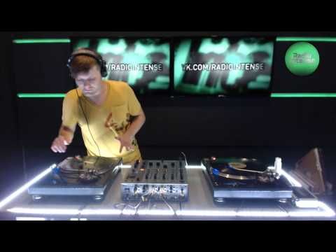 Live @ Radio Intense 26.06.2013 - Reese