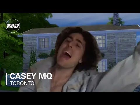 Casey MQ | Club Quarantine with Absolut