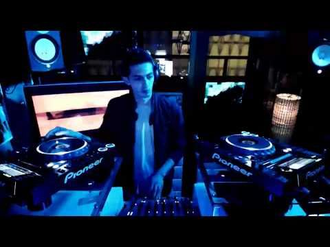 Cristian Bravo en el MODULO-102 ZE Parte 2