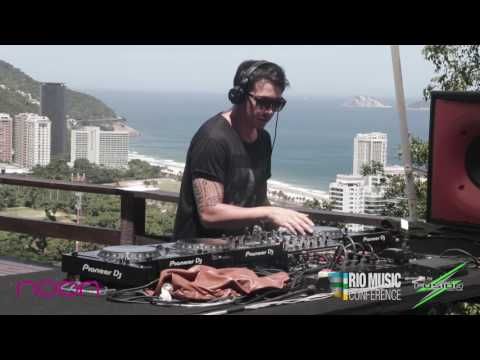 Vennom @ DIMENS10 | Noon Live Rio