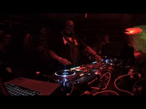IN THE BOOTH 002: Carl Cox at Halcyon (full length)