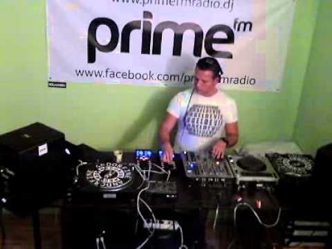 BudapestGroove Ramone live PrimeFm 2013 11 15