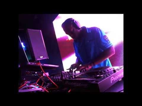 Quintyne Small @ Clevelander SOBE - WMC 2013