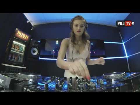 Xenia - Live @ Radio Intense 09.05.2017