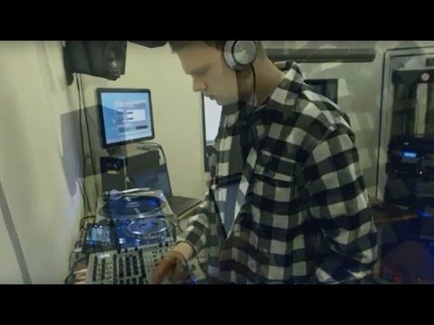 Erosion Flow in TweakFM (3024, ManMakeMusic)