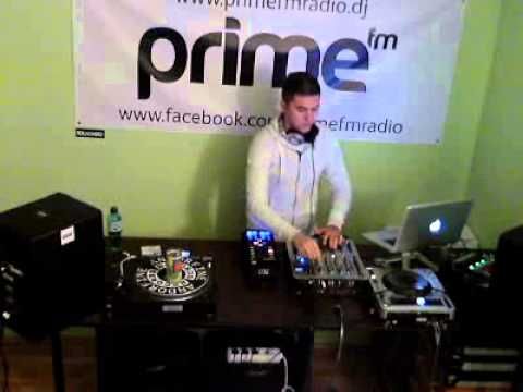 GiveMeTech live PrimeFm 2013 11 15