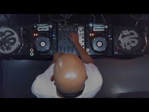 JAVIER DEL MAR (Zulo Room)