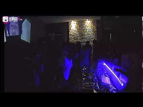 Salvo Castelli - Crop of music opening - 15-10-2013 - borgo33.com