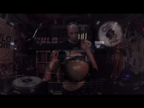 Daniel Santiño (Zulo Room)