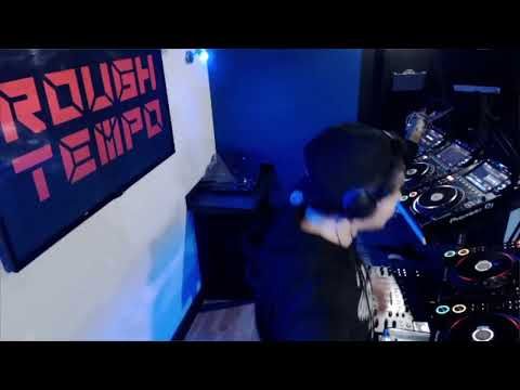 Roesta- Live on ROUGH TEMPO  XMAS WARMUP