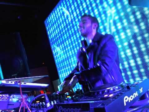 Vivido live from Clevelander Pool - Winter Music Conference 2013