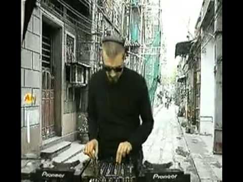Compass-Vrubell - RTS.FM.101110