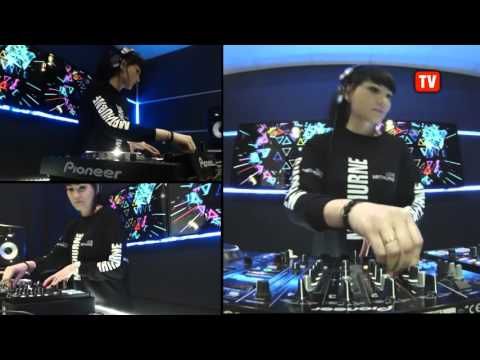 Francheska - Live @ Radio Intense 12.04.2016
