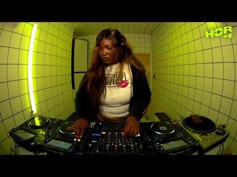 traumgarten - Crystallmess | HÖR - Feb 3 / 2023