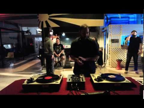 We Play Vinyl - The Secret Spot S03 x 22