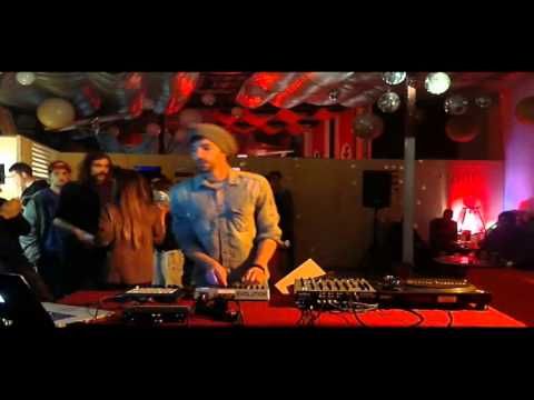 Tête de la Course - The Secret Spot S01x08