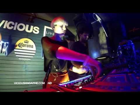 Loud Neighbor - Vicious Live @ www.viciouslive.com