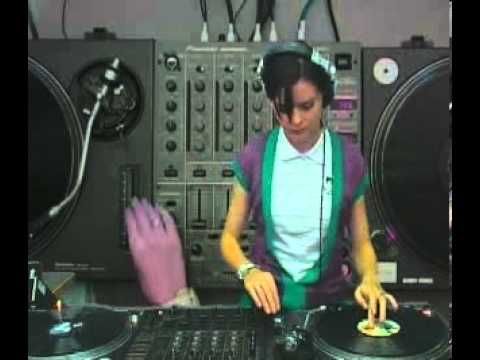 Olga Bohan @ RTS.FM Studio - 10.11.2008: DJ Set