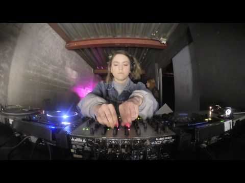 Isza Parchini @ Shourai Sessions, RADION, Amsterdam (22-02-2017)