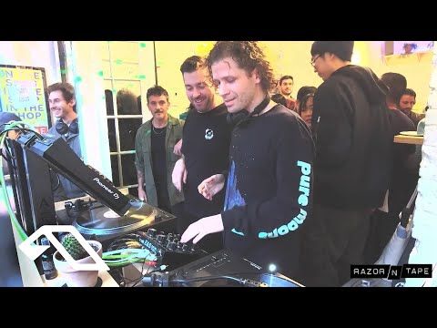 Moon Boots - DJ Set (Live from Razor N Tape)