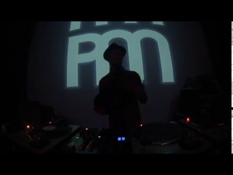 Lucas Benjamin @ AM/PM, Melkweg, Amsterdam (18-04-2015)
